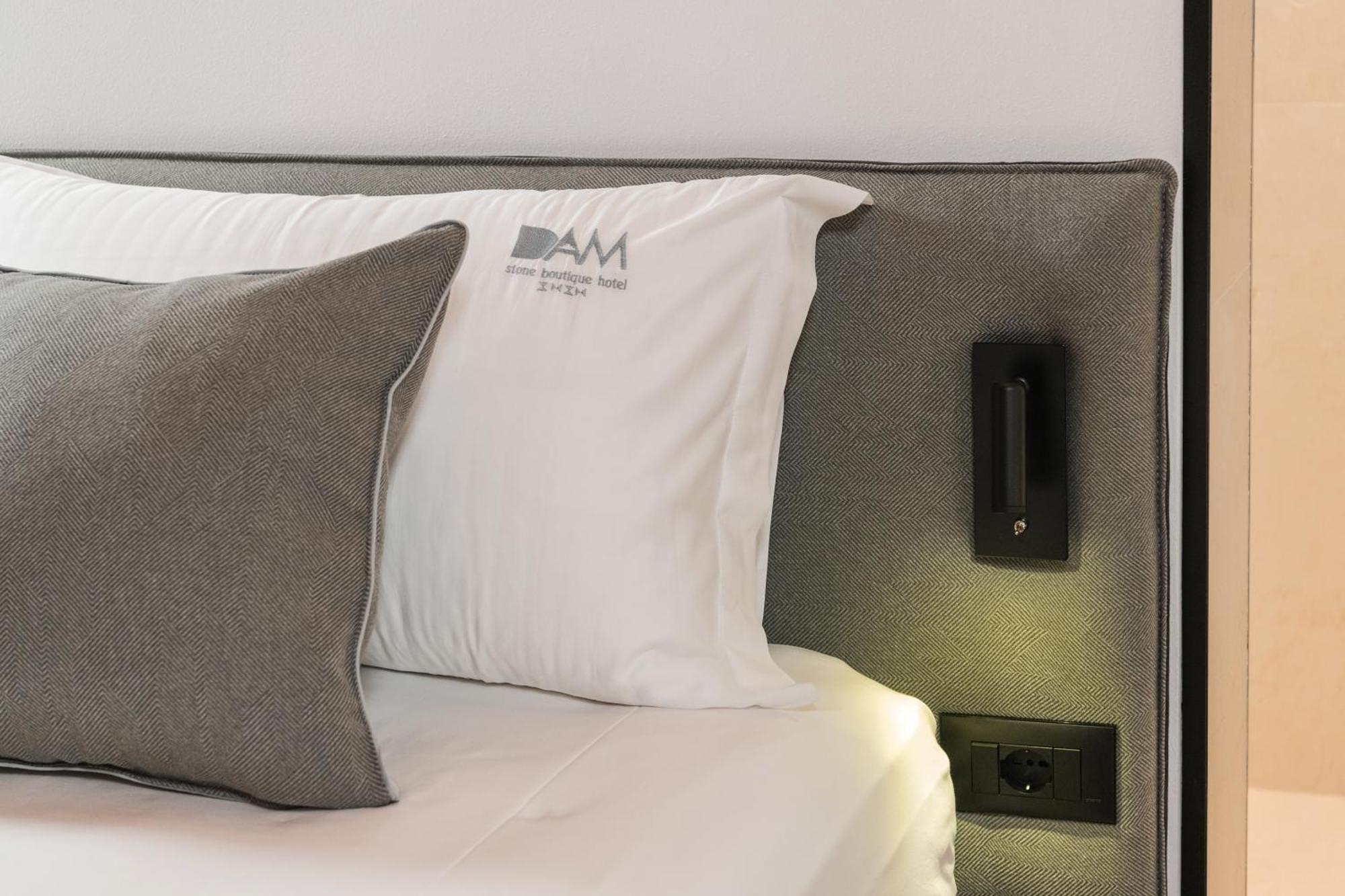 Dam Stone Boutique Hotel Gjirokaster Bagian luar foto